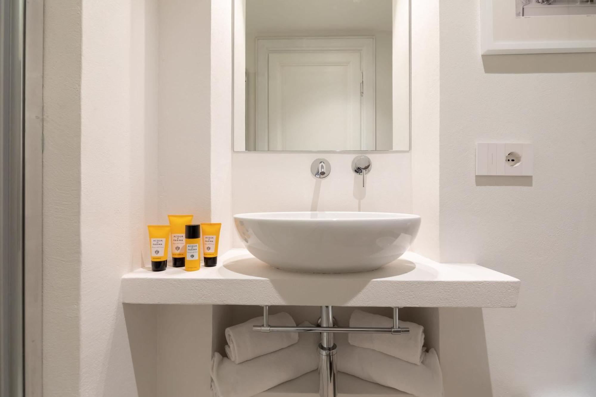 Pantheon Delightful Apartment Roma Esterno foto